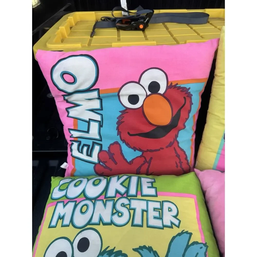 Vintage Sesame Street Decorative Pillow Lot of 4 Square Textured Elmo & Friends